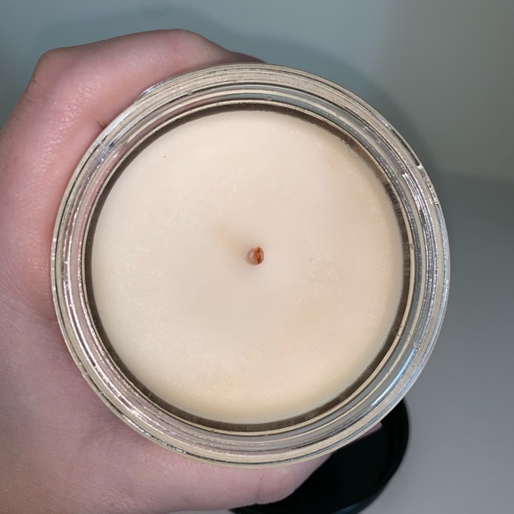 *[NEW]* Bath & Body Works Hot Cocoa & Cream Scented Candle - Picture 4 of 5